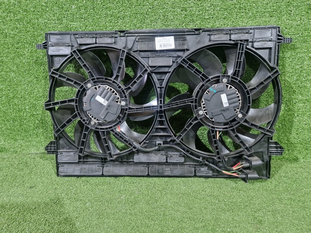 Кожух вентилятора 8W0121207A VAG