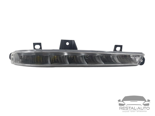 Протитуманка права A2218201456 MERCEDES