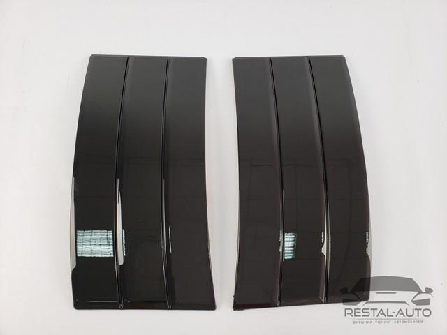 Молдинг передніх правих дверей LR038863 LAND ROVER