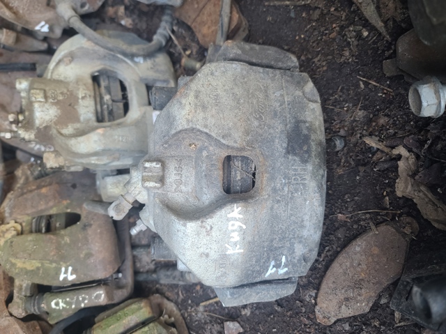 Супорт гальмівний, передній, правий CV6Z2B120A FORD
