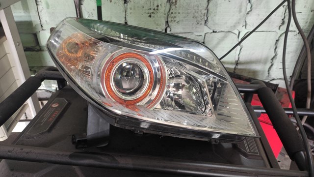 Фара правая 1017009815 GEELY