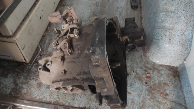 КПП в зборі(механічна коробка передач) Honda HR-V GH