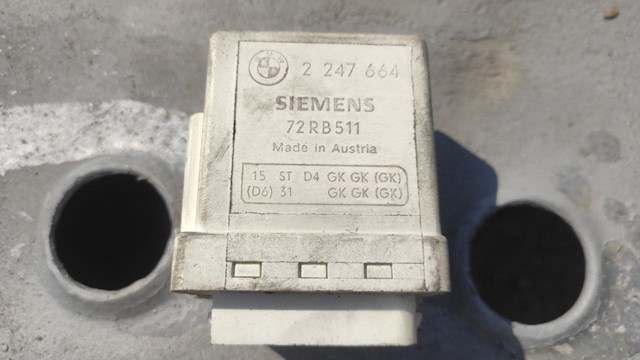 Реле передпускового підігрівача 2247664 BMW