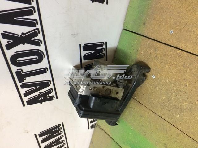 Блок керування АБС (ABS) 476601KD0A NISSAN