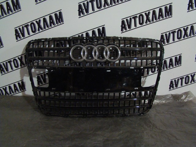 Решітка радіатора 4L0853651 VAG