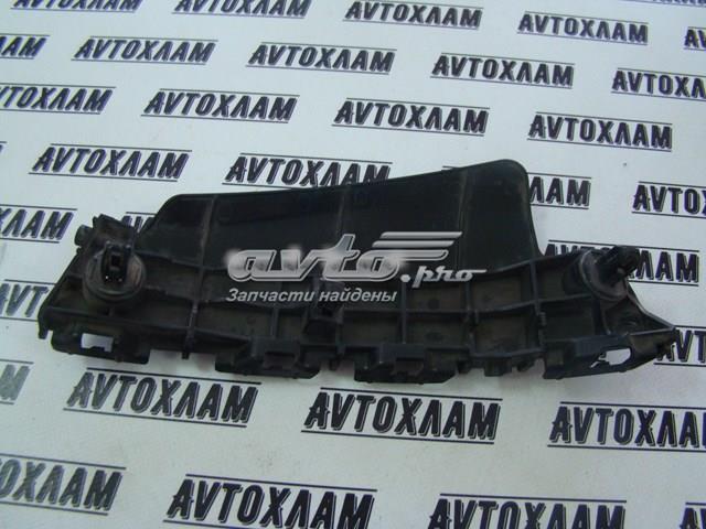Кронштейн кріплення бампера переднього правий 5211560141 TOYOTA