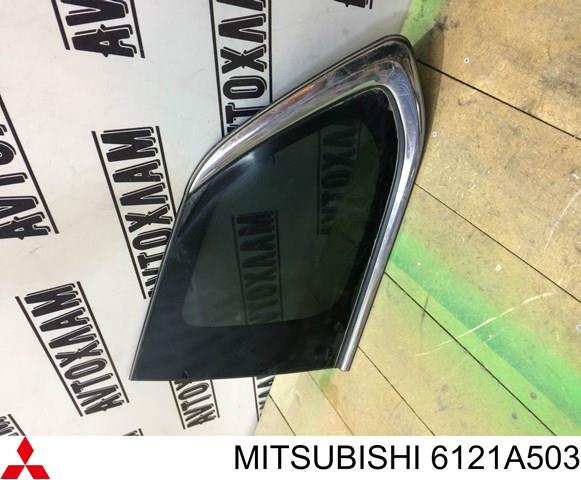 Скло кузова/багажного відсіку, ліве 6121A503 MITSUBISHI