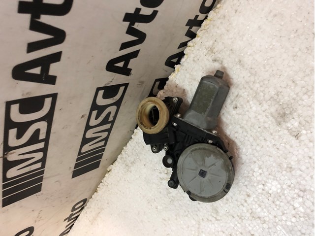 Механізм підйому стекол 8570102010 TOYOTA