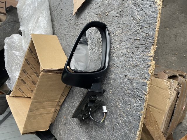 Праве бічне дзеркало 87910F4032 TOYOTA