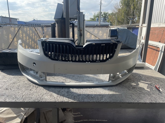 Бампер передній в зборі 88071785302 DIAMOND