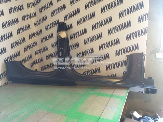 Бічна частина задні праві 8T8809848 VAG