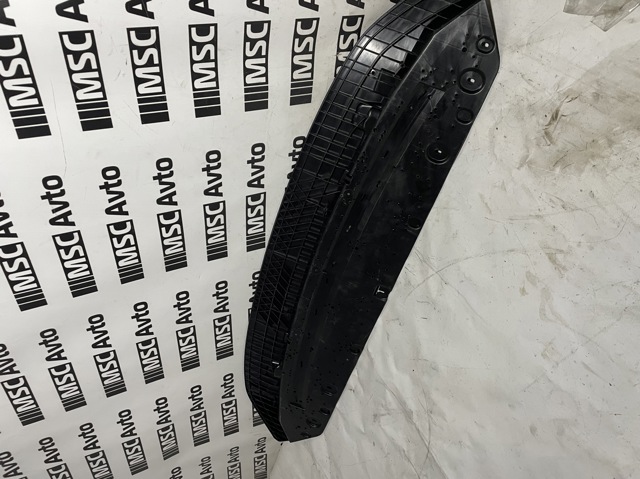 Захист бампера переднього 8W6807611 КИТАЙ
