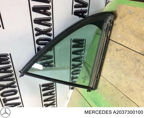 Куточок задніх лівих дверей A2037300100 MERCEDES
