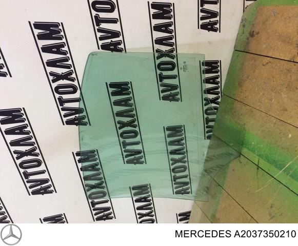 Вікно задніх дверей A2037350210 MERCEDES