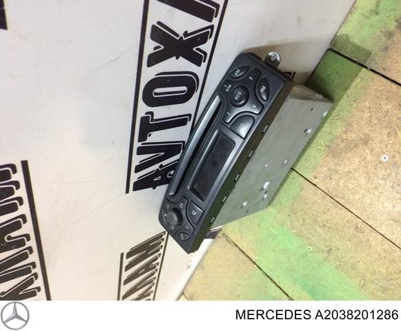 Магнітола A2038201286 MERCEDES