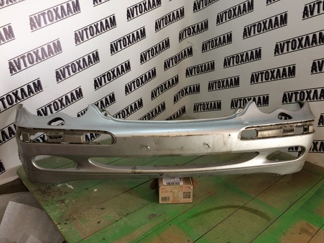 Бампер на авто A2038851325 MERCEDES