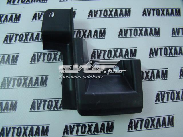 Кріплення бамера ліве LR011604 LAND ROVER