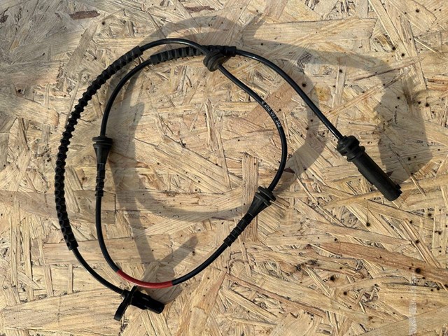 Датчик АБС (ABS) передній 6895661 BMW
