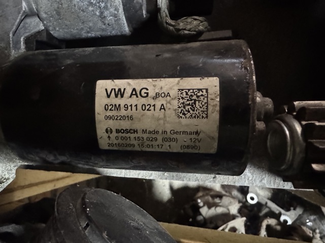 Стартер двигуна 02M911021A VAG
