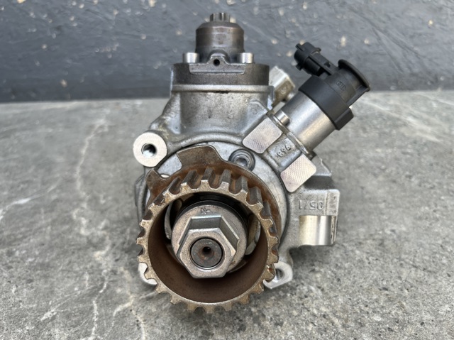 Насос паливний високого тиску (ПНВТ) - DIESEL 0445010592 BOSCH