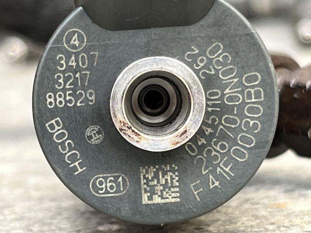 Форсунки електромагнітні 0445110262 BOSCH
