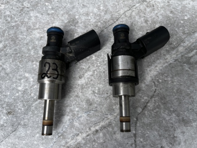 Форсунки електромагнітні 06F906036G VAG