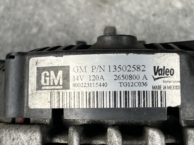 Генератор автомобільний 13588306 OPEL