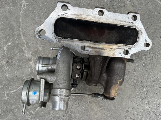 Турбокомпресор 144103742R RENAULT