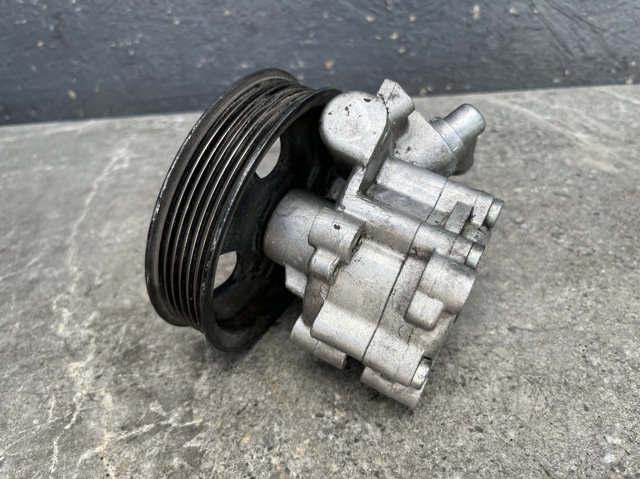 Насос рульового механізму 7617955560 ZF PARTS