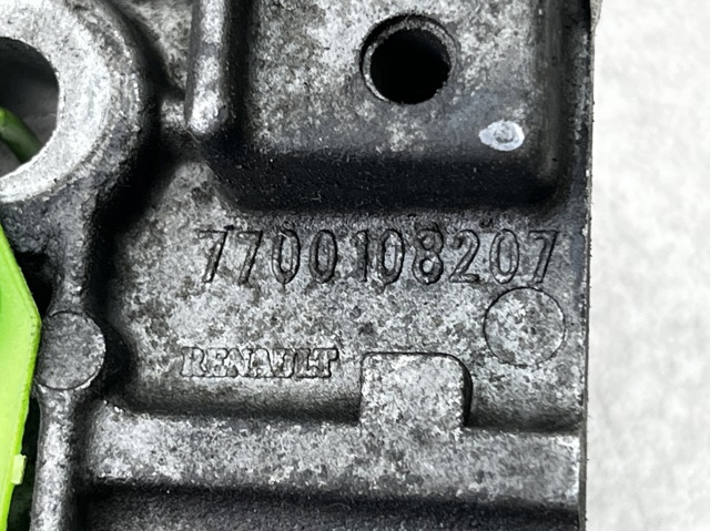 Кронштейн подушки (опори) двигуна, верхній 7700108207 RENAULT
