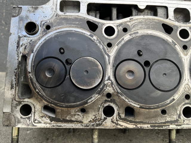 ГБЦ  двигуна Рено Сценік II