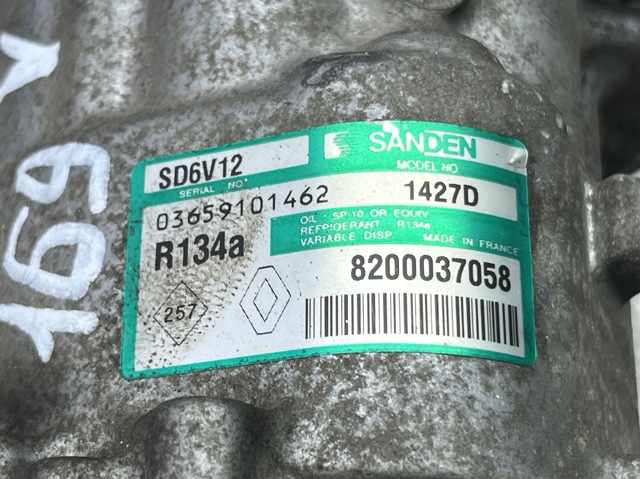 Насос кондиціонера 8200037058 RENAULT