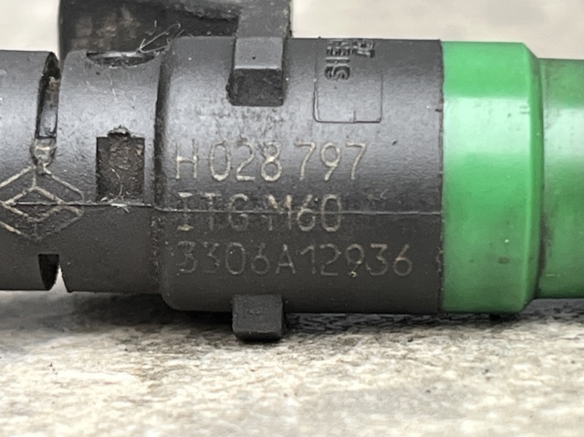 Форсунка інжектора H028797 RENAULT