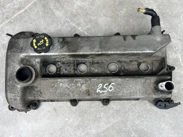 Кришка двигуна L31410210A MAZDA