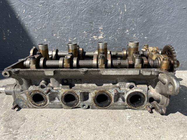 Головка блоку циліндрів MN155155H MITSUBISHI