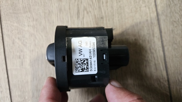 Блок управління дзеркалами заднього виду 5G0941431AH VAG