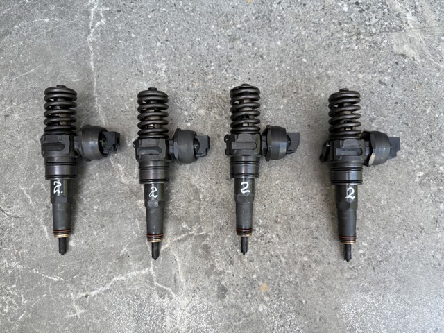 Форсунки електромагнітні Шкода Фабія PRAKTIK