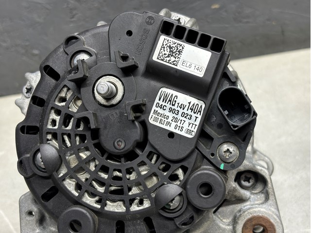Авто генератор 04C903023T VAG