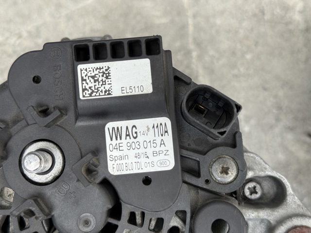 Генератор 04E903015A VAG