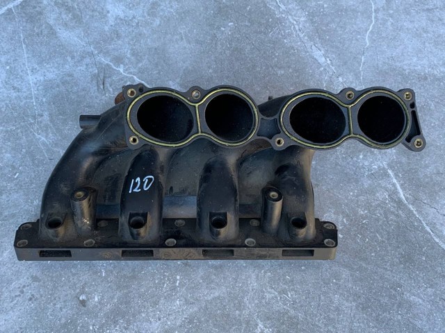 Колектор впускний нижній 06A133206C PEUGEOT