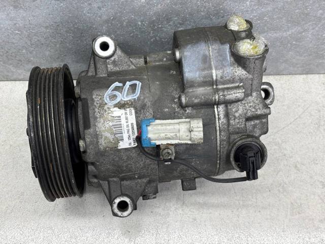 Насос кондиціонера 13250609 OPEL