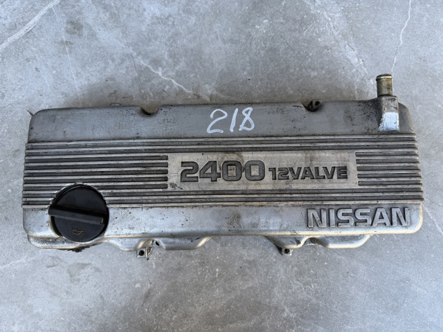 Кришка двигуна 1326486G01 NISSAN