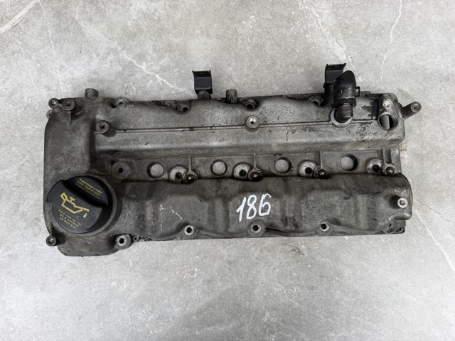 Кришка клапанів 224102A200 HYUNDAI