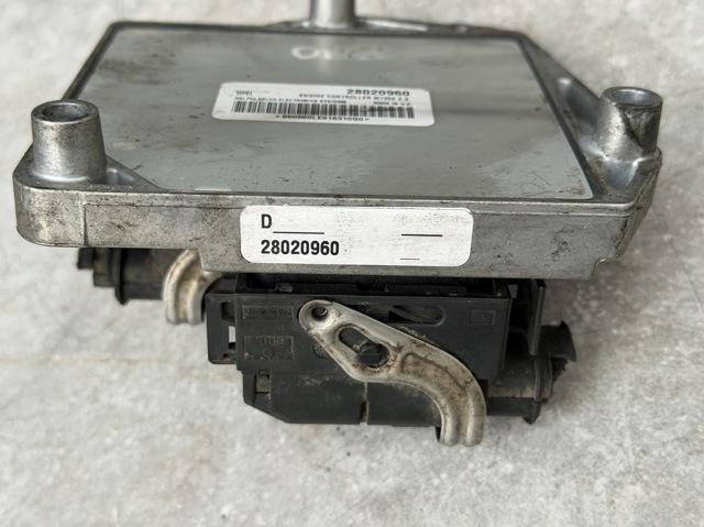 Блок двигуна 28020960 OPEL