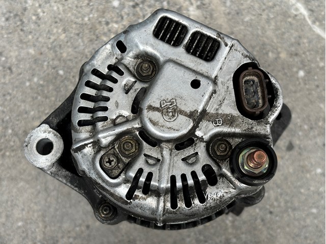 Генератор 3730027601 HYUNDAI