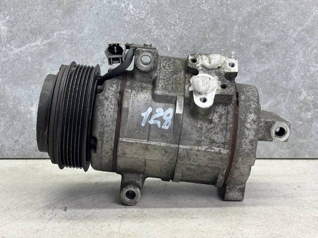 Компресор холодоагенту 4472606281 MAZDA