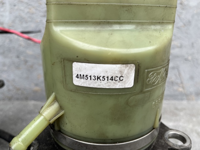 Насос гідропідсилювача керма (ГПК) 4M513K514CA FORD