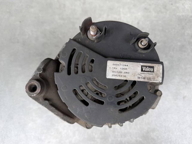Авто генератор 500371244 VALEO
