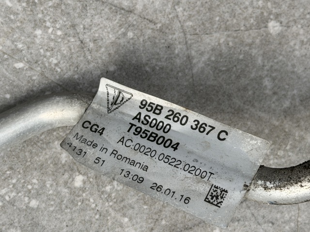 Шланг кондиціонера, від радіатора до випарника 95B260367C PORSCHE