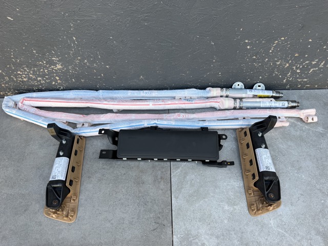 Подушка безпеки, бічна, права, AIRBAG 95B880742 PORSCHE